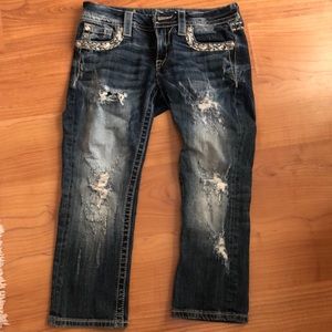 Miss Me Signature Cropped Capri jeans